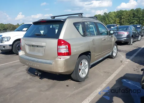 2010 Jeep Compass Sport z USA, uszkodzony, nr VIN 1J4NT4FBXAD561095